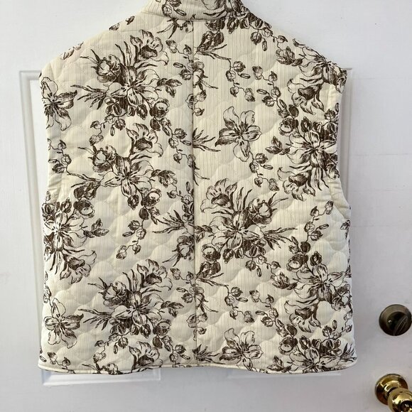 Umgee Woman's Cream Mix Quilted Puffy Cottage-Core Floral Print Vest Sz Lr - Picture 6 of 9